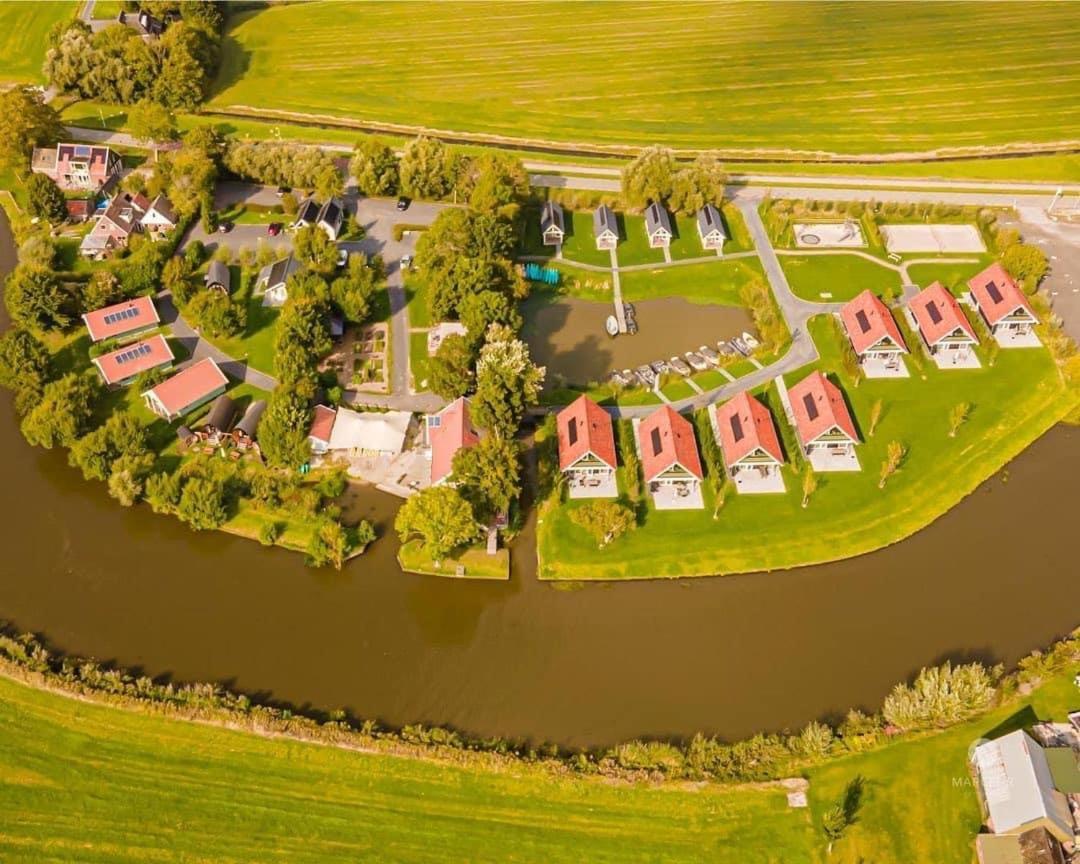 Pod Huisje Met Hottub Dokkum Eksteriør billede