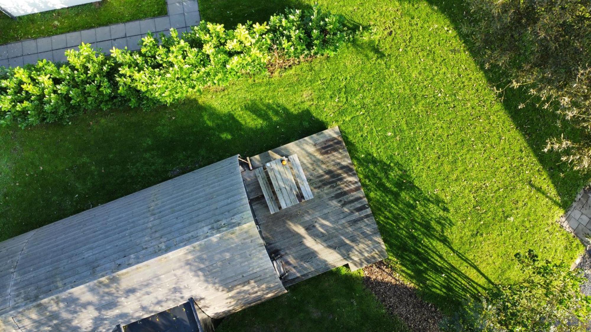 Pod Huisje Met Hottub Dokkum Eksteriør billede